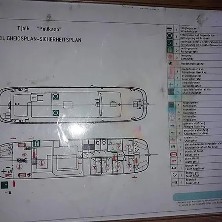 Tjalkjacht Pelikaan * Enkhuizen
