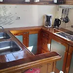 Hostel Tjalkjacht Pelikaan Enkhuizen