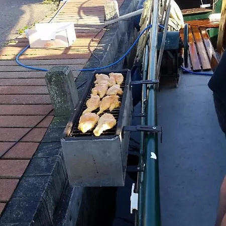 Tjalkjacht Pelikaan * Enkhuizen